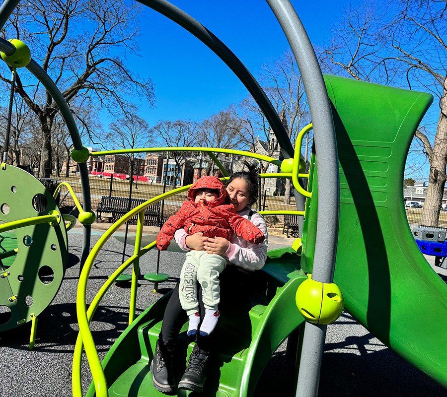 Campagnone playground mother and daughter