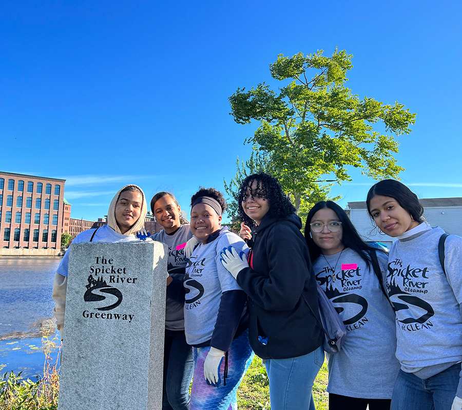 spicket river cleanup volunteers