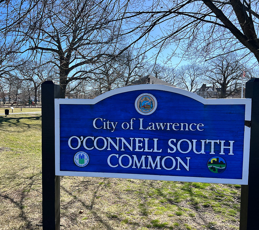 O"Connell South Common park sign